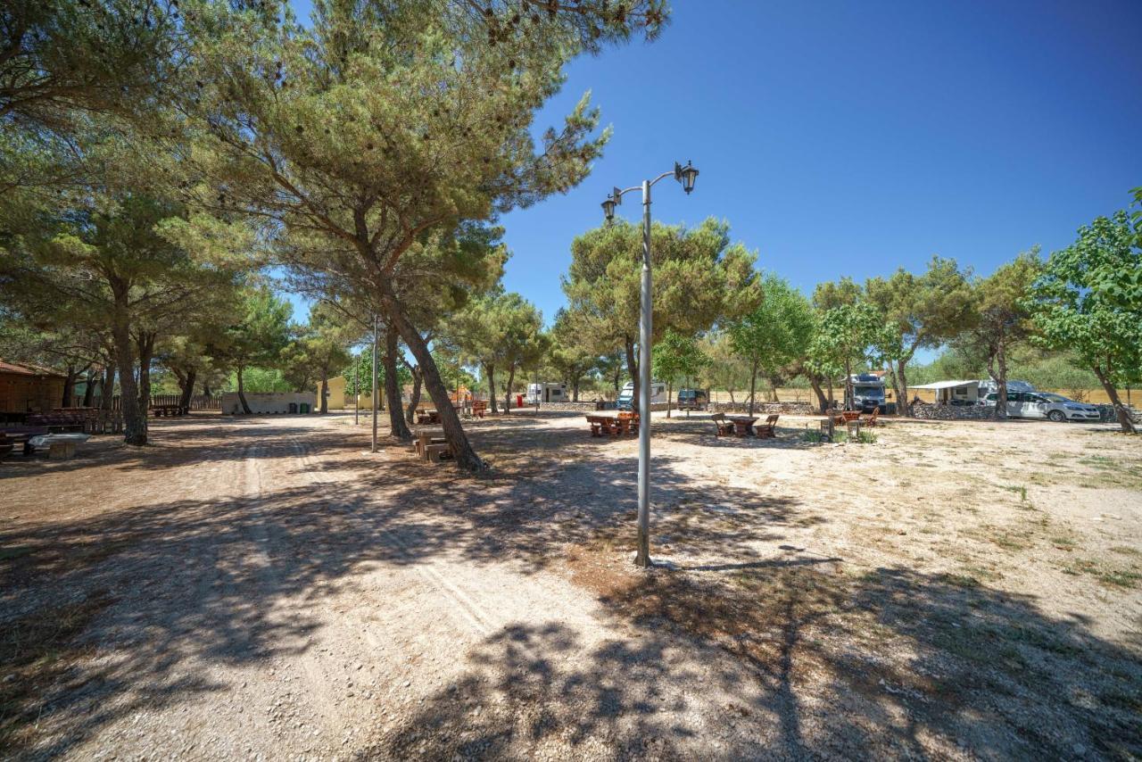 Camping Vrata Krke Hotel Lozovac Buitenkant foto